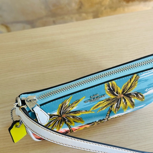 Coach Palm tree Notalia wallet NWT Authentic - Picture 4 of 6